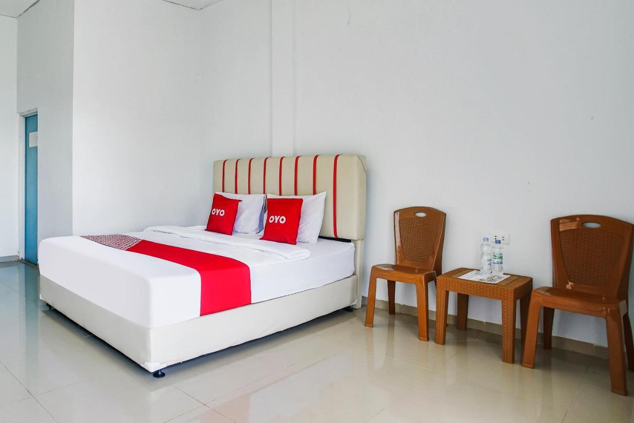Oyo 2246 Anjung Bang Oking Hotel & Resort Pasarpulaupisang Kültér fotó
