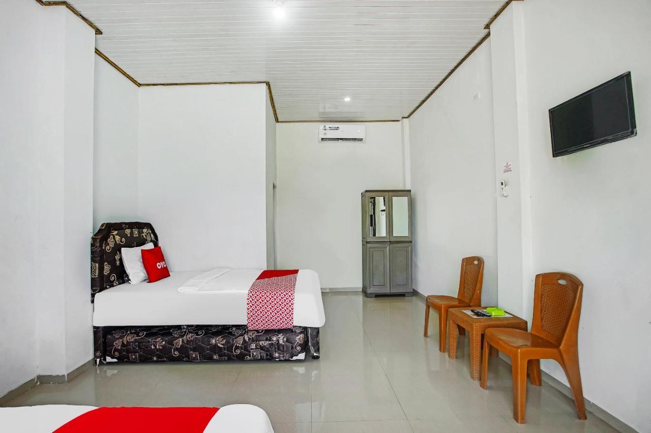 Oyo 2246 Anjung Bang Oking Hotel & Resort Pasarpulaupisang Kültér fotó